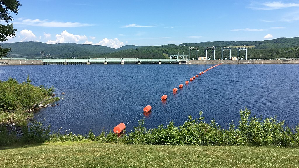 Moore dam and reservoir viewed from Picnic area